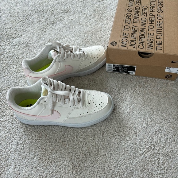 Nike Women’s Court Vision Lo NN Sneaker Shoes Phantom & Light Pink Size 8 - Picture 9 of 10